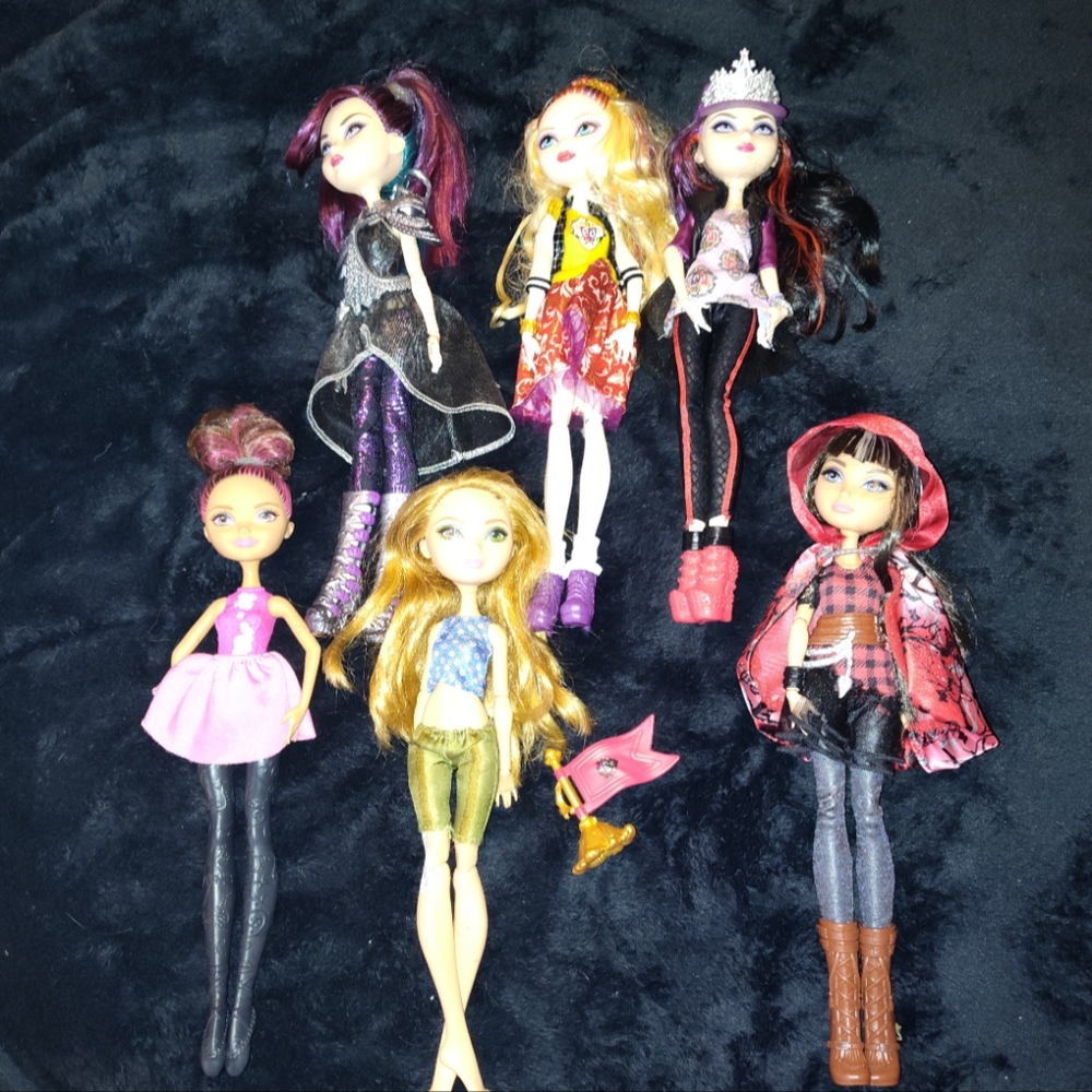 Ever after high doll lot